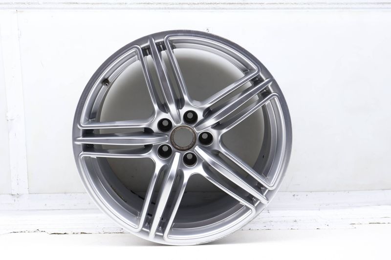 19" Inch Alloy Rim / Wheel (5 Triple SPOKE) 95B601025BD — Used (SKU 730030)