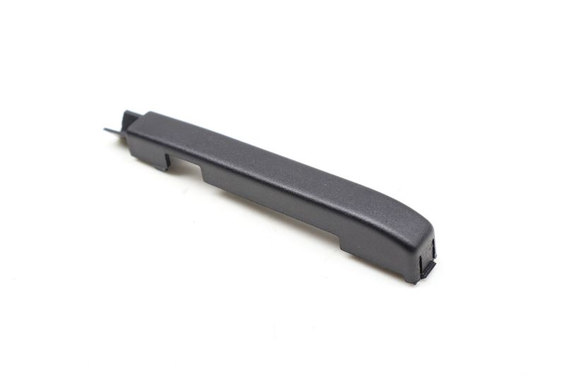 Seat Rail Cap / Cover 7P5882466 — Used (SKU 730184)