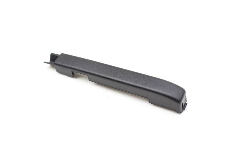 Seat Rail Cap / Cover 7P5882466 — Used (SKU 730186)