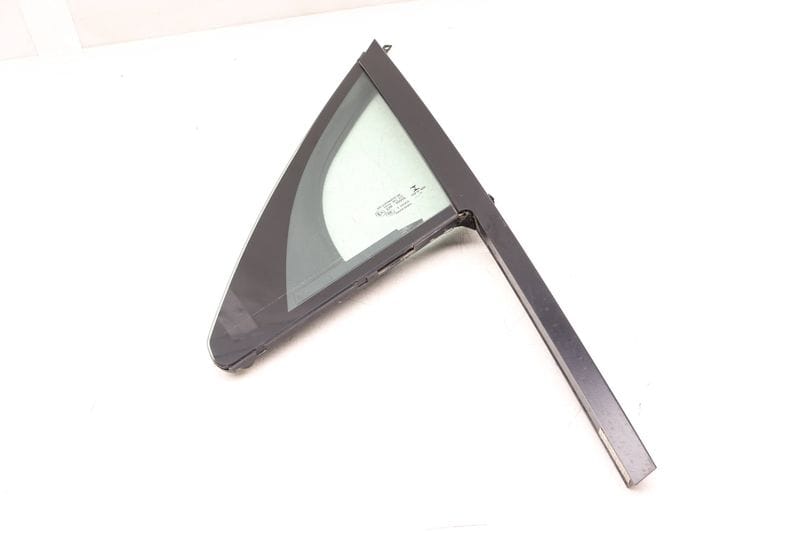 Side Door Window Glass 95B845113C — Used (SKU 537446)