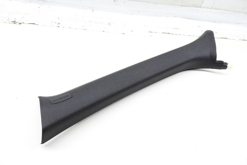 Upper A Pillar Trim / Panel 95B867233B — Used (SKU 730069)