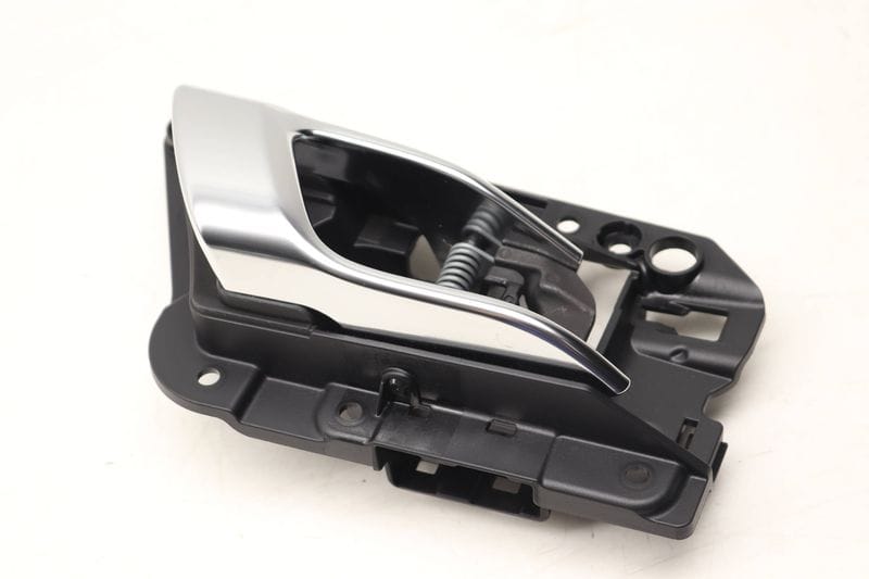 Interior Door Handle 95B837020 — Used (SKU 482270)