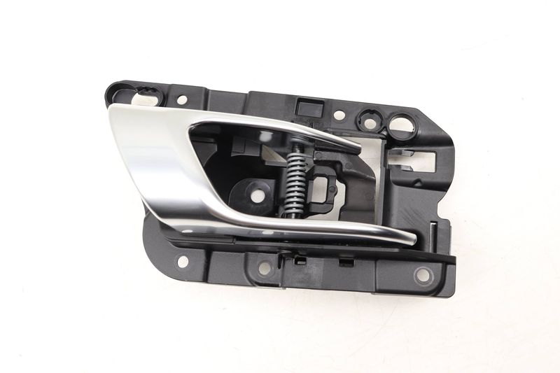 Interior Door Handle 95B837020 — Used (SKU 487316)