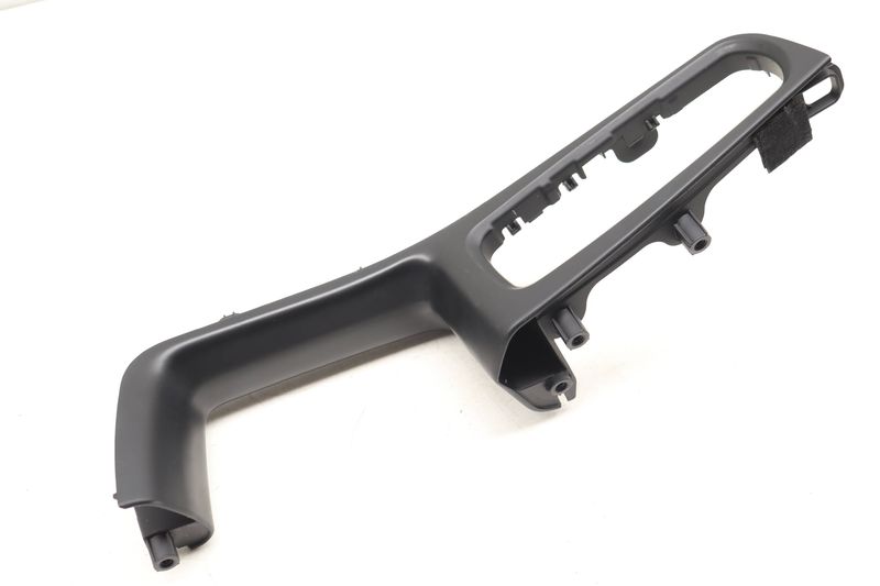 Door Panel Armrest / Switch Trim 95B867152 — Used (SKU 482228)