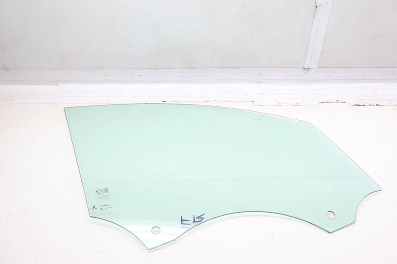 Door Window Glass 95B845202 — Used (SKU 730076)