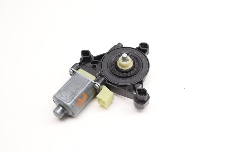 Window Lifter Motor 5Q0959802B — Used (SKU 576060)