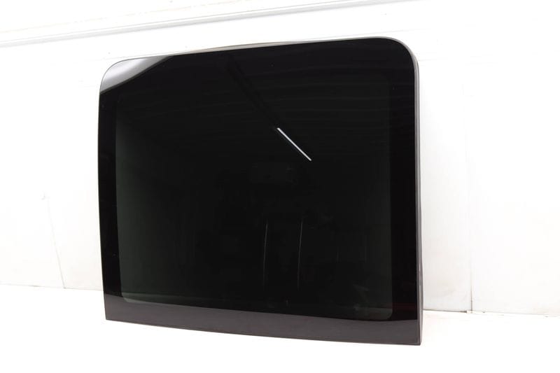 Sunroof / Sun Roof Glass Panel 95B877055 — Used (SKU 503632)