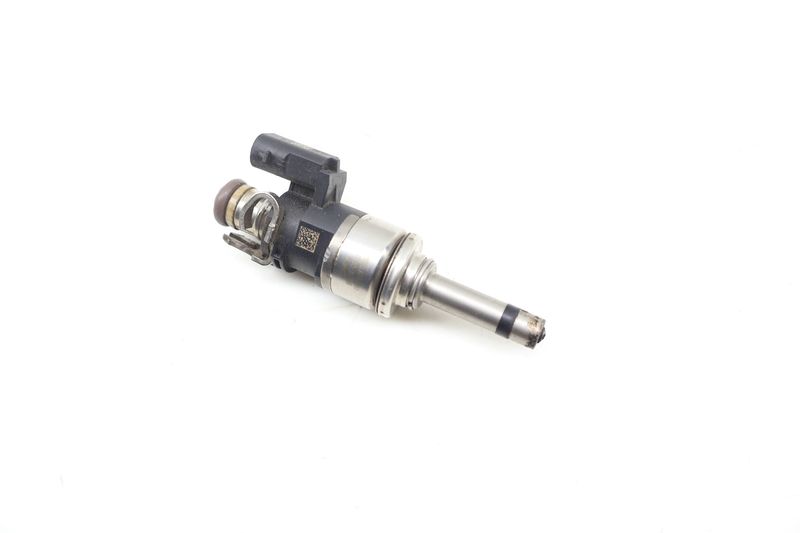 Fuel Injector (HIGH PRESSURE) 94611012830 — Used (SKU 710807)