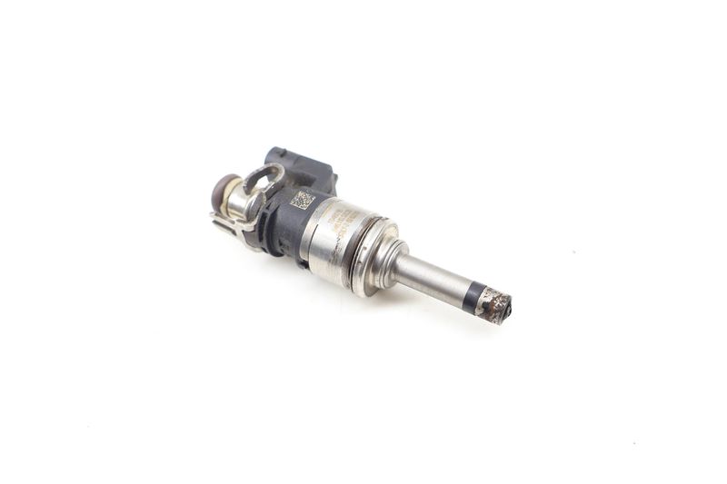 Fuel Injector (HIGH PRESSURE) 94611012830 — Used (SKU 710820)