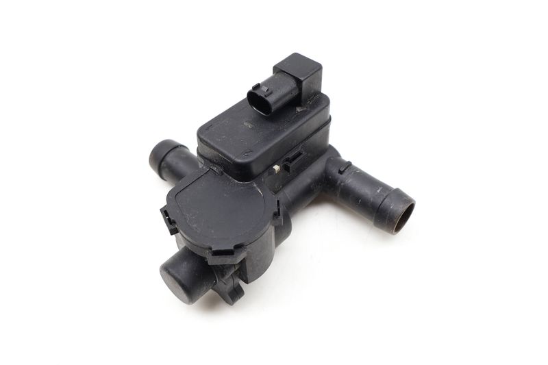 Heater Valve 7PP819810A — Used (SKU 730337)