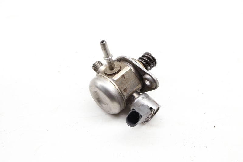 High Pressure Fuel Pump / Hpfp 94611031561 — Used (SKU 640692)