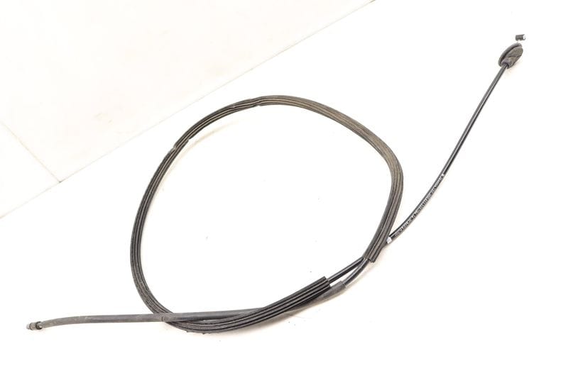 Hood Latch Release Cable 95B823535 — Used (SKU 487768)