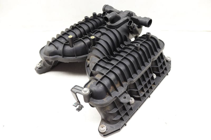Intake Manifold 94611001663 — Used (SKU 509283)