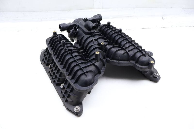 Intake Manifold 94611001663 — Used (SKU 711022)