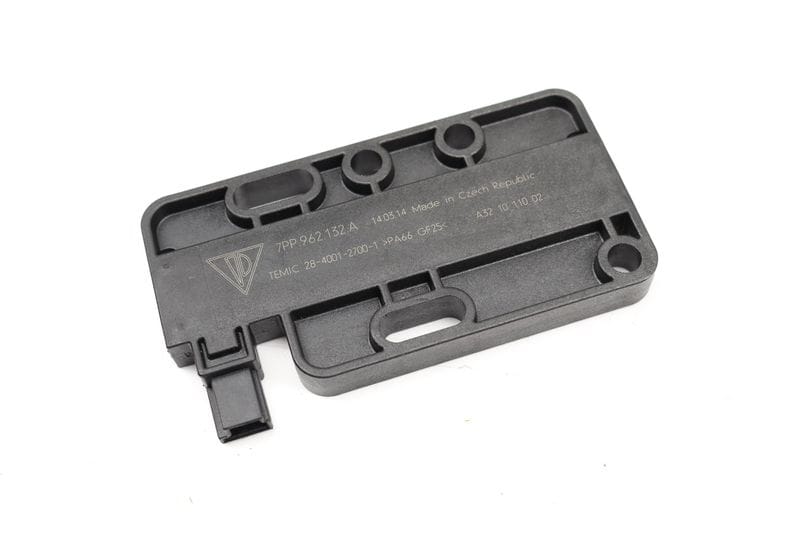 Kessy / Keyless Entry Antenna 7PP962132A — Used (SKU 537515)