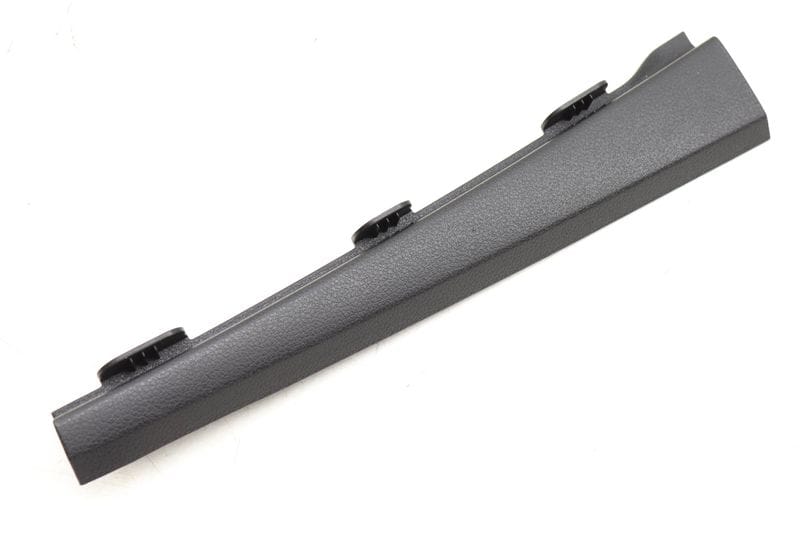 A Pillar Trim (CENTER) 95B868239 — Used (SKU 509148)