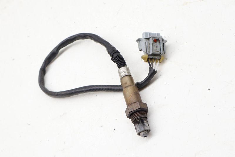 O2 / Oxygen Sensor (POST Cat / DOWNSTREAM) 95B906203A — Used (SKU 730657)