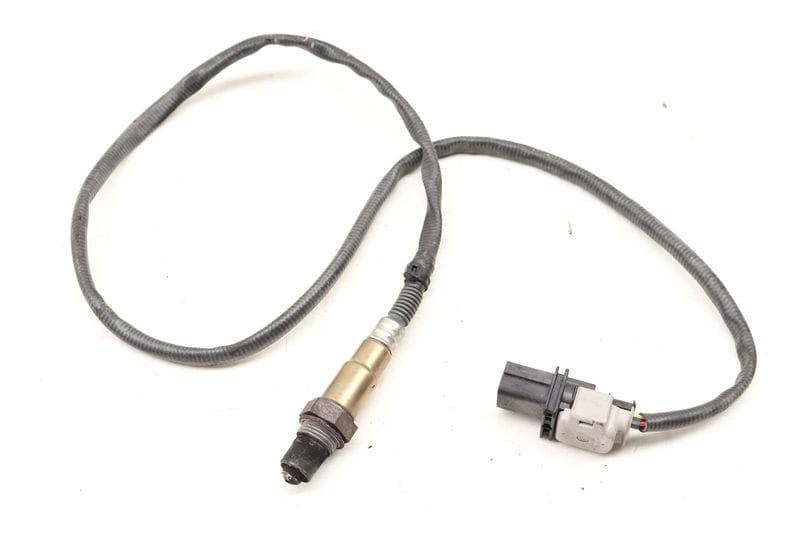 O2 / Oxygen Sensor (PRE Cat / UPSTREAM) 95B906203 — Used (SKU 487772)