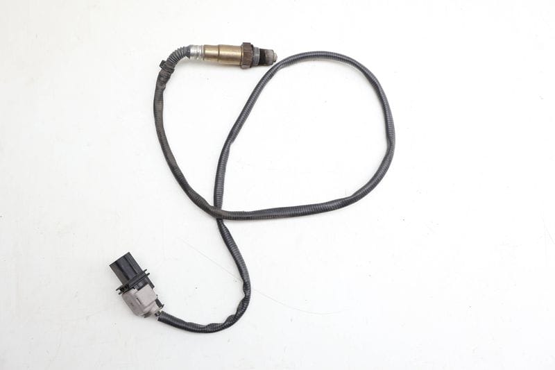 O2 / Oxygen Sensor (PRE Cat / UPSTREAM) 95B906203 — Used (SKU 711090)