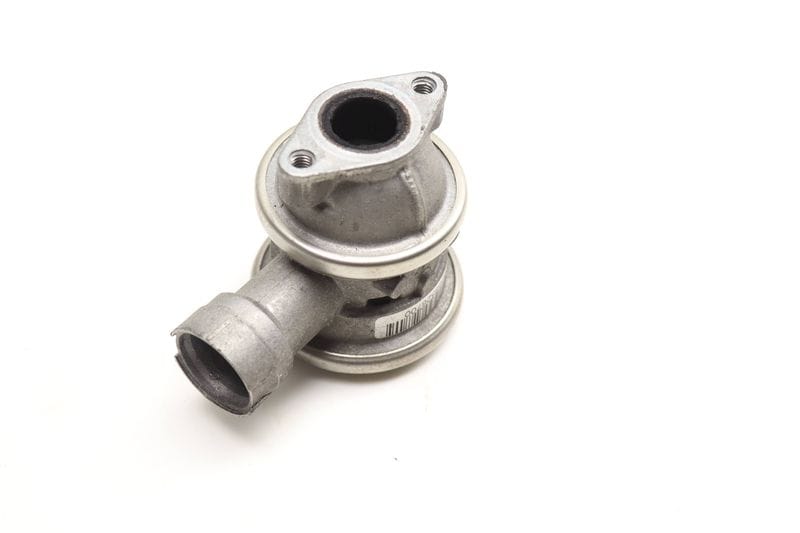 EGR / Secondary Air Pump Valve 99711320371 — Used (SKU 576264)