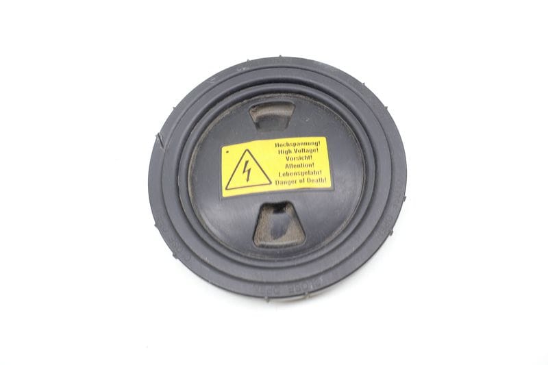 Headlight Bulb Cover / Cap 95B941363 — Used (SKU 710811)