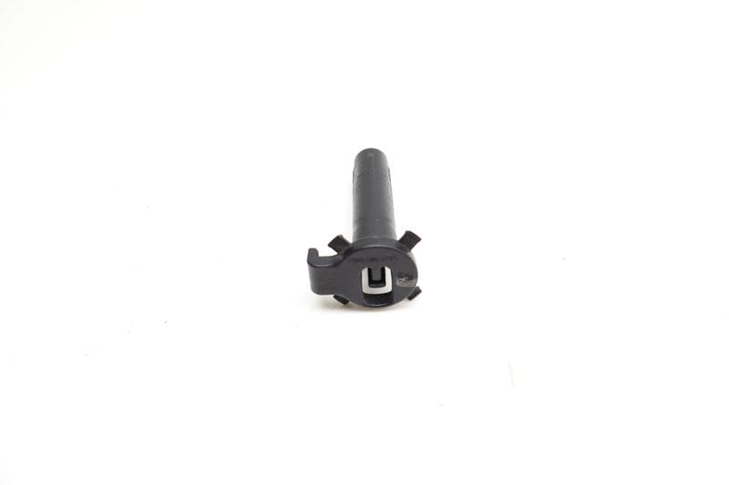 Radiator Mount Bolt / Pin WHT001506A — Used (SKU 730279)