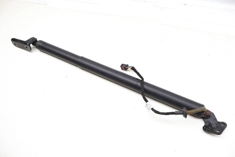 Trunk Hatch Strut / Shock 95B827851B — Used (SKU 730158)