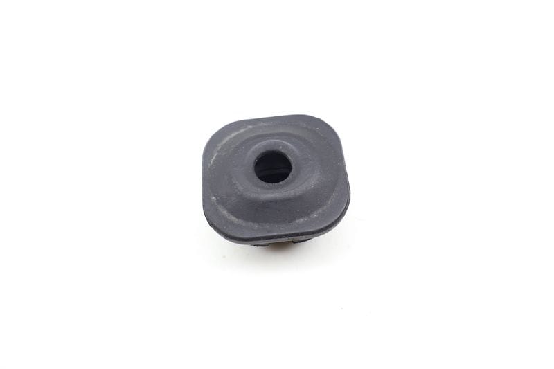 Upper Radiator Rubber Mount 8K0121275C — Used (SKU 710794)