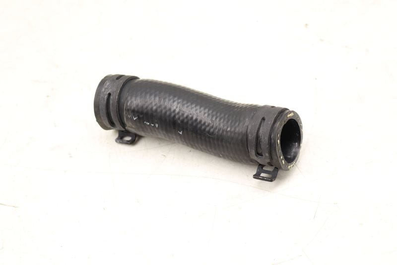 Turbo Intercooler Hose 95B145675 — Used (SKU 537961)