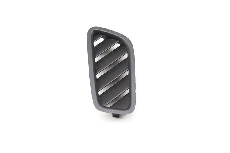 Upper Defrost Air Vent 95B819705A — Used (SKU 576141)