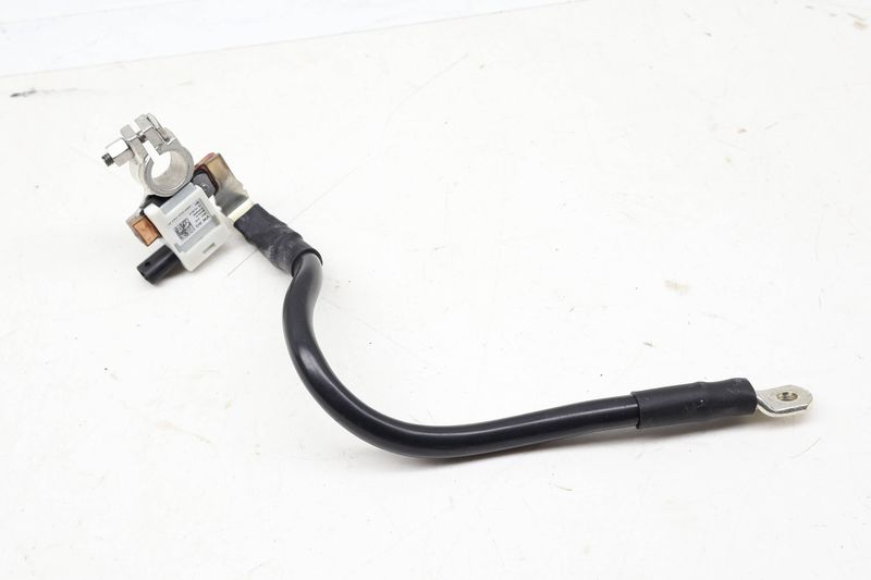 Negative Battery Cable / Monitoring Sensor 8R0915181C — Used (SKU 730673)