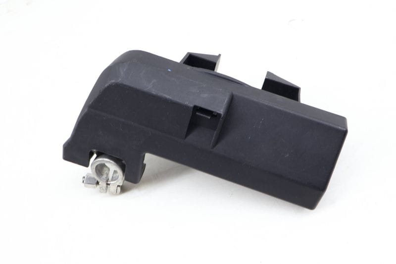 Positive Battery Connector 8J0915459 — Used (SKU 641005)