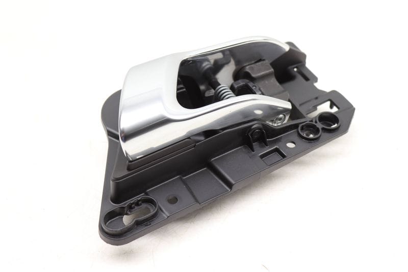 Interior Door Handle 95B837019 — Used (SKU 509126)