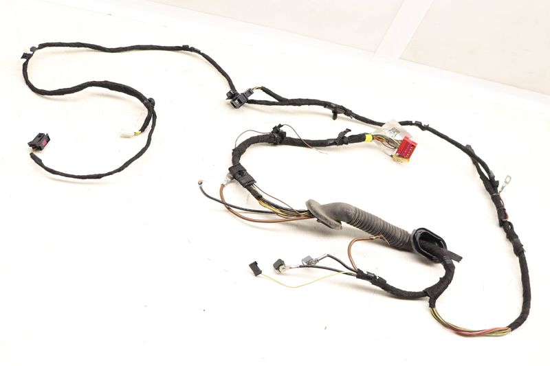 Hatch / Trunk Lid Wiring Harness 95B971148A — Used (SKU 537929)