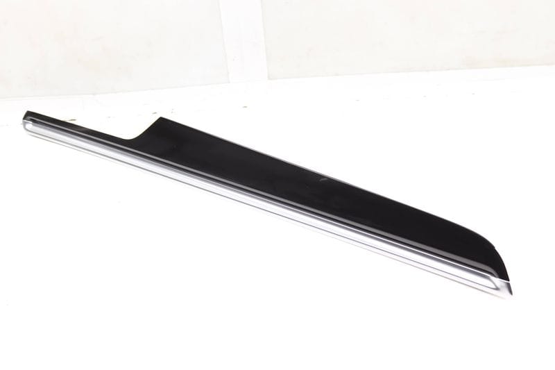 Door Panel Trim / Molding 95B867061D — Used (SKU 576067)