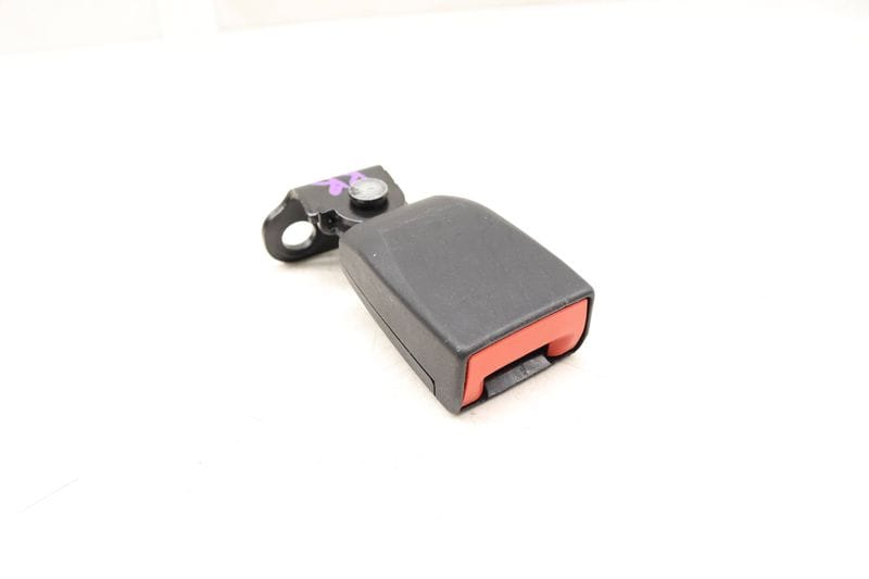 Seat Belt Buckle / Receiver 95B857754 — Used (SKU 537595)