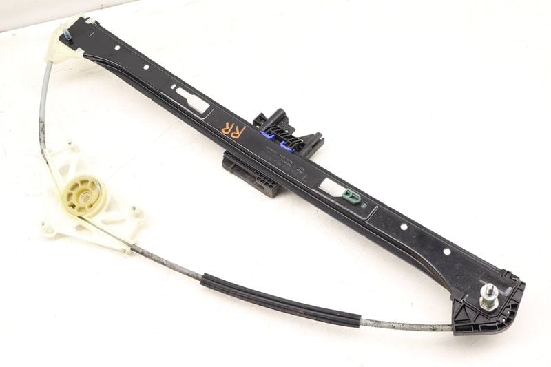 Window Regulator 95B839462 — Used (SKU 482204)