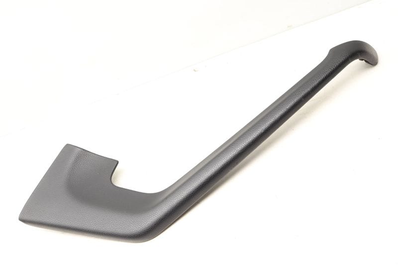 Center Console Trim 95B864366 — Used (SKU 487428)