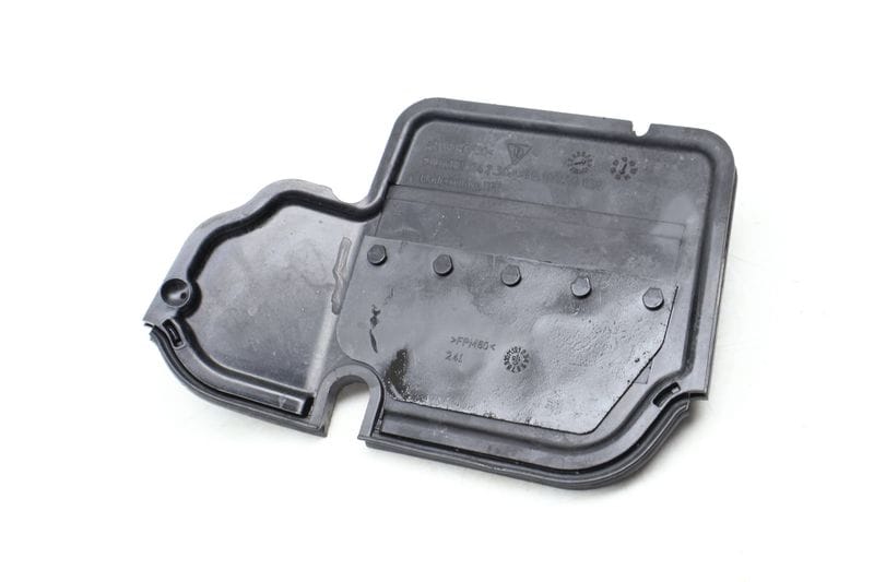 Engine Oil Filler Plate / Cover 94610724130 — Used (SKU 657378)