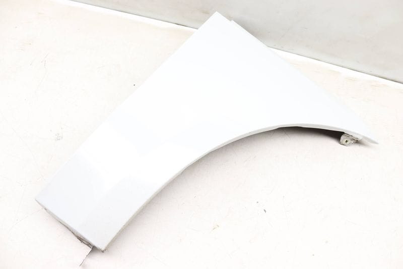 Fender Panel (LOWER) 95B821106 — Used (SKU 509306)
