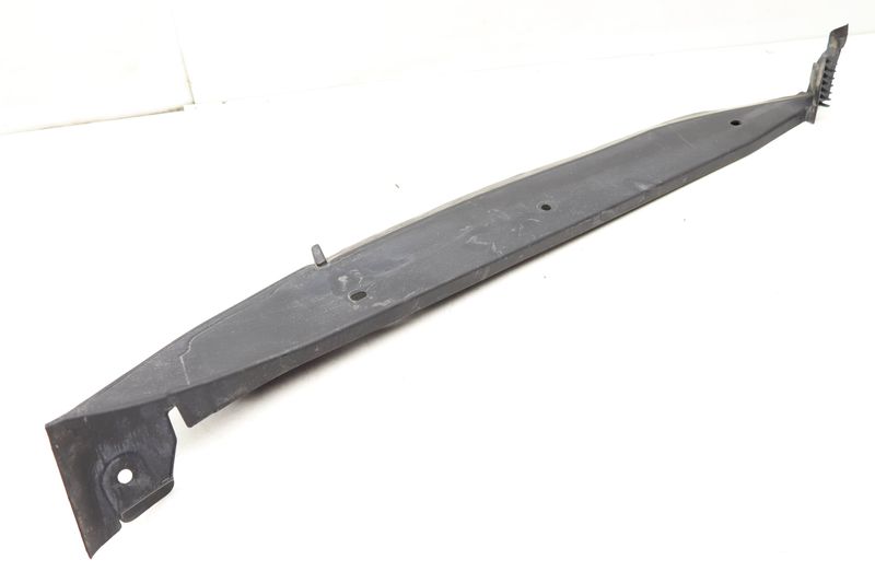 Fender Trim / Cover 95B854778B — Used (SKU 509185)