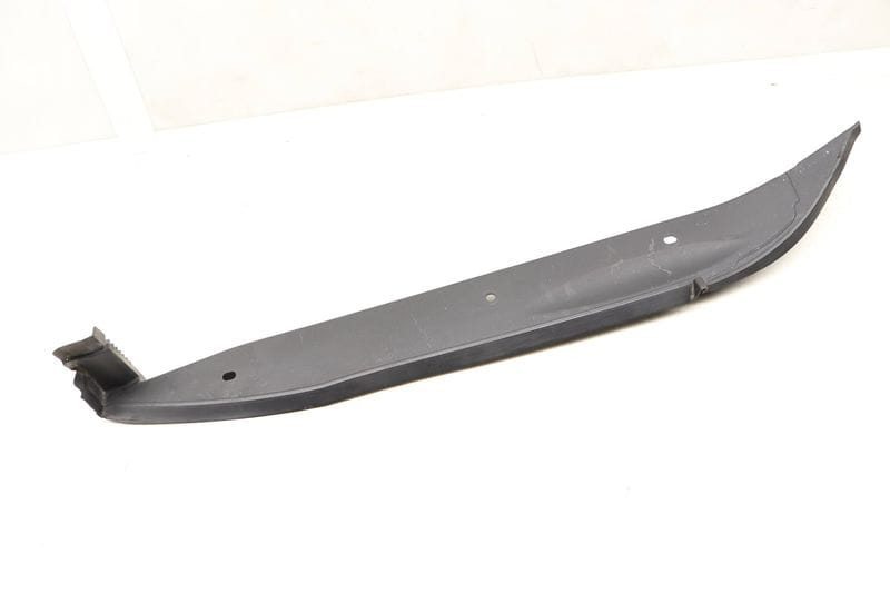 Fender Trim / Cover 95B854778B — Used (SKU 537673)