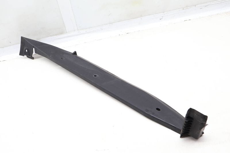 Fender Trim / Cover 95B854778B — Used (SKU 640744)