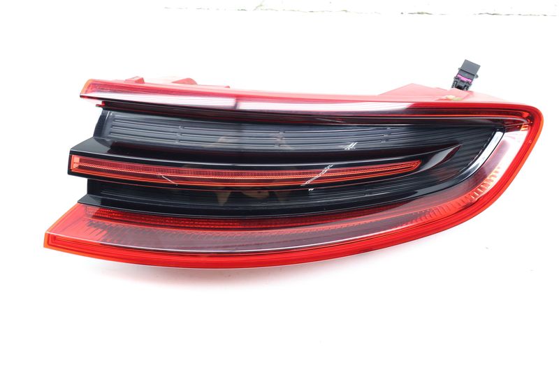 Tail Light / Lamp (OUTER) 95B945096E — Used (SKU 730232)