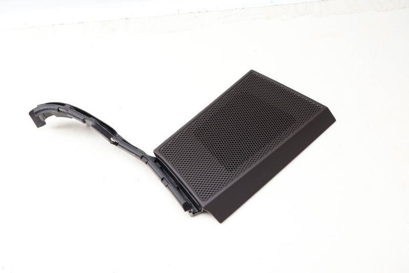 Upper Dash Speaker Grille / Cover 95B035406A — Used (SKU 640830)