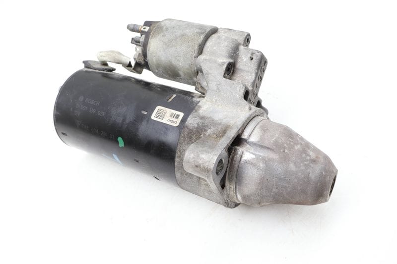 Starter 94860421401 — Used (SKU 657513)