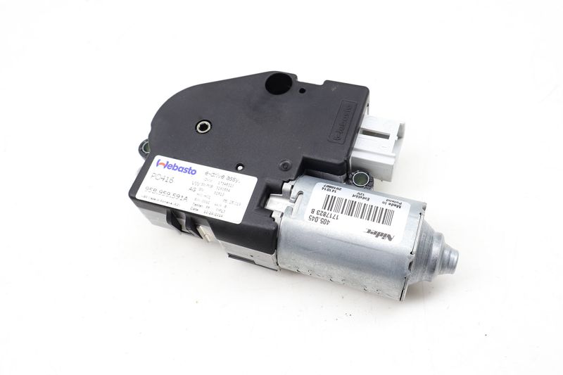 Sunroof / Sun Roof Motor 95B959591A — Used (SKU 730248)