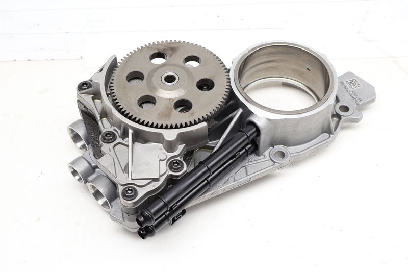 Transmission Oil Pump 0B5315105R — Used (SKU 730688)