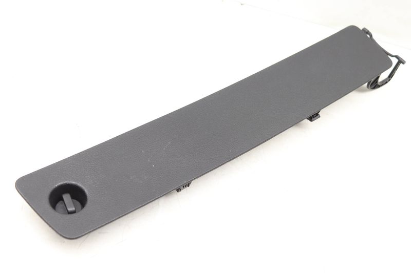 Trunk Safety Warning Triangle Cover / Trim 95B867926 — Used (SKU 509096)