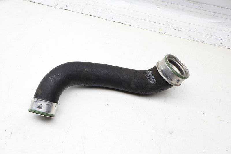 Turbo Intercooler Hose / Line / Tube 95B145834 — Used (SKU 711104)